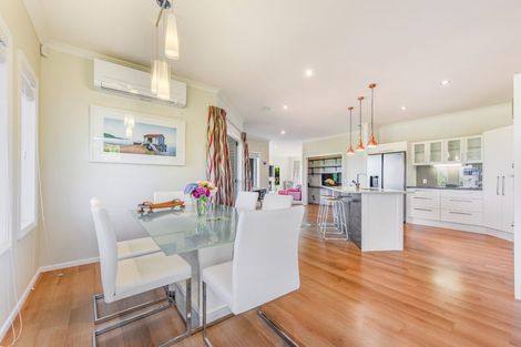 Photo of property in 457 Old Coach Road, Upper Moutere, 7173