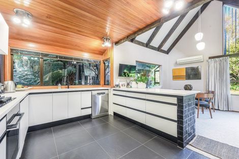 Photo of property in 6b Beach Road, Waikawa, Picton, 7220