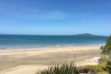 Photo of property in 4/23 Craig Road, Milford, Auckland, 0620