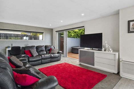 Photo of property in 10 Garfield Avenue, Roslyn, Dunedin, 9010