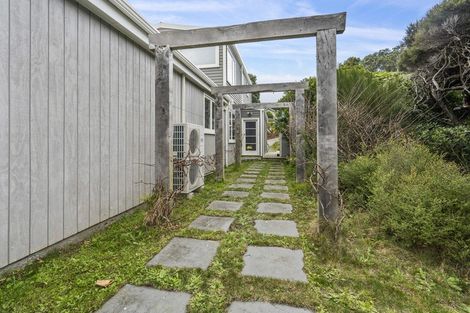 Photo of property in 9 Pukerua Beach Road, Pukerua Bay, 5026