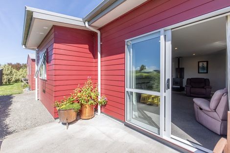 Photo of property in 416 Te Kura Road, Otane, 4277