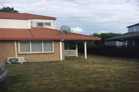 Photo of property in 9 Central Park Drive, Te Atatu South, Auckland, 0610