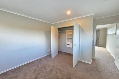Photo of property in 6b Marina View Drive, West Harbour, Auckland, 0618