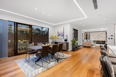 Photo of property in 4 Taku Close, Long Bay, Auckland, 0630