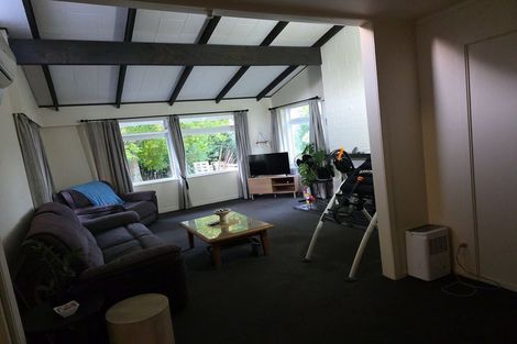 Photo of property in 225 Hanham Road, Kumeu, 0891