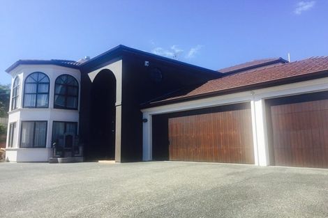 Photo of property in 11 Rosses Place, Pinehill, Auckland, 0632