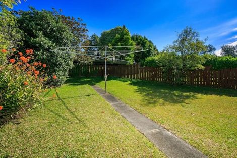Photo of property in 22 Windermere Crescent, Blockhouse Bay, Auckland, 0600