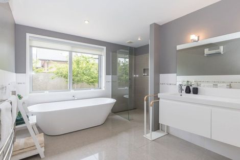 Photo of property in 42 Pisa Moorings Road, Mount Pisa, Cromwell, 9383