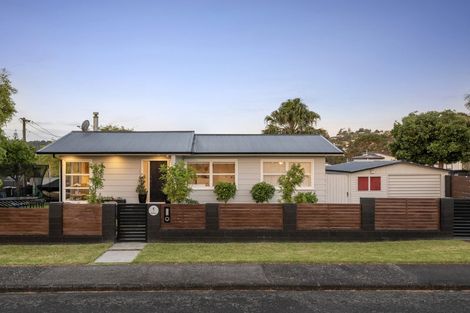 Photo of property in 9 Ranch Avenue, Beach Haven, Auckland, 0626