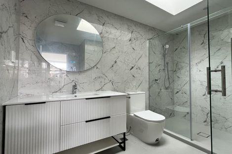 Photo of property in 100 Trafalgar Street, Waterloo, Lower Hutt, 5011