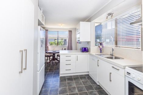 Photo of property in 8a Sunnyside Road, Nawton, Hamilton, 3200