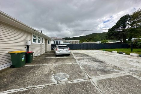 Photo of property in 14 Ruthven Road, Wainuiomata, Lower Hutt, 5014