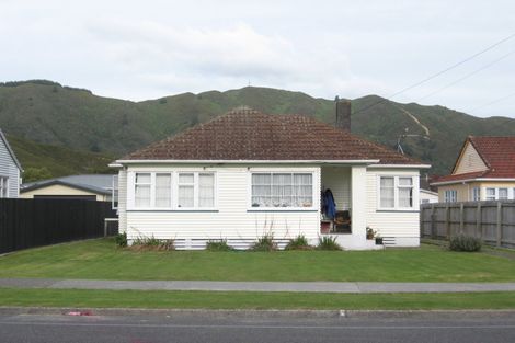 Photo of property in 40 Rata Street, Naenae, Lower Hutt, 5011