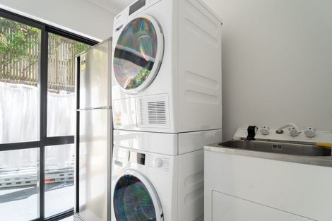 Photo of property in 53 Amesbury Drive, Churton Park, Wellington, 6037