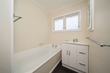 Photo of property in 8 Tawa Street, Hawera, 4610