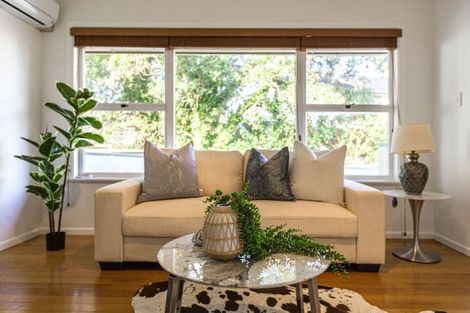 Photo of property in 3/236 Lake Road, Hauraki, Auckland, 0622