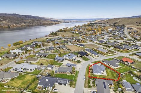 Photo of property in 11 Ethereal Crescent, Mount Pisa, Cromwell, 9383