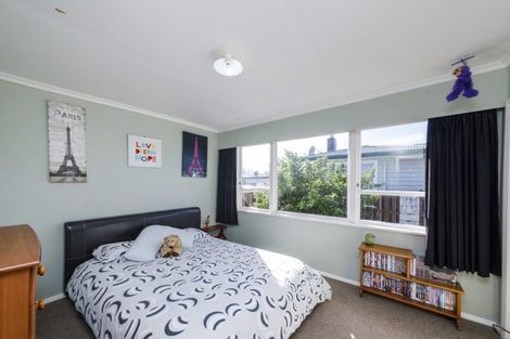 Photo of property in 11 Anakiwa Street, Kelvin Grove, Palmerston North, 4414