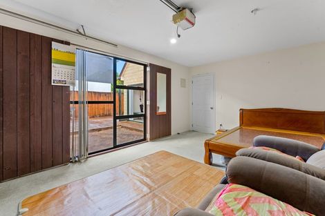 Photo of property in 1/52 Taharoto Road, Takapuna, Auckland, 0622