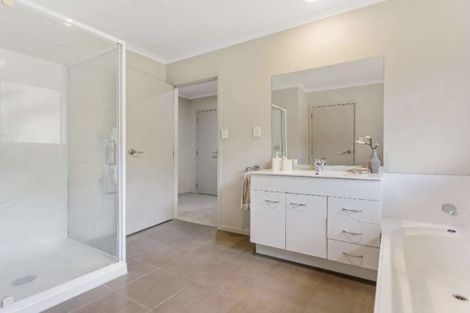 Photo of property in 5 Rosella Drive, Welcome Bay, Tauranga, 3112