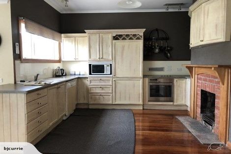 Photo of property in 1 Fairs Road, Milson, Palmerston North, 4414