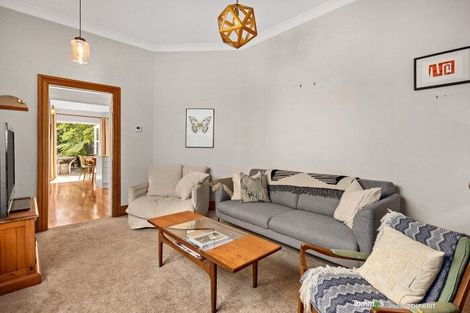 Photo of property in 160a Tasman Street, Mount Cook, Wellington, 6021
