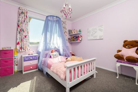 Photo of property in 110 Castlewold Drive, Bethlehem, Tauranga, 3110