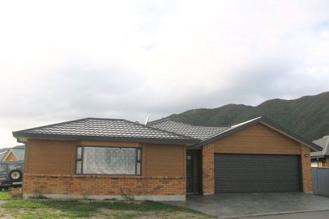 Photo of property in 99 Mandel Mews, Waiwhetu, Lower Hutt, 5010