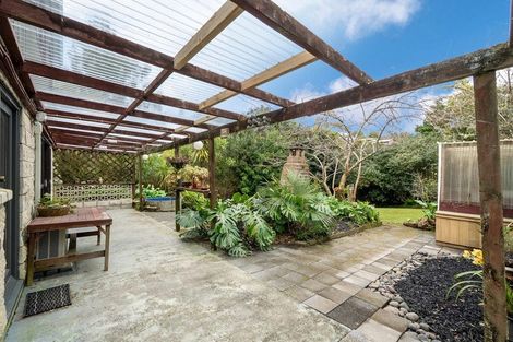 Photo of property in 1/5 Flavia Close, Torbay, Auckland, 0630