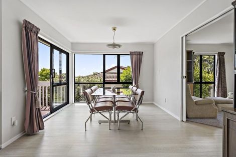 Photo of property in 87 Glenvar Road, Torbay, Auckland, 0630