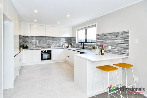 Photo of property in 22 Caringbah Drive, Papatoetoe, Auckland, 2025