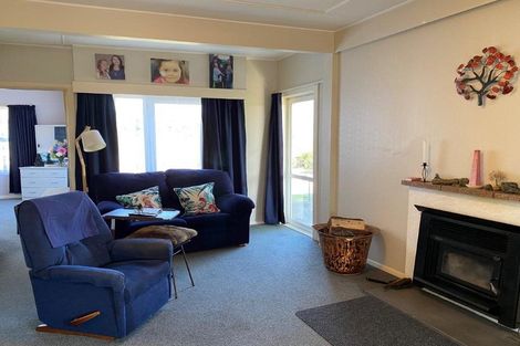 Photo of property in 35 Central Takaka Road, Takaka, 7183