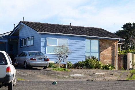 Photo of property in 8 Pike Place, Mangere East, Auckland, 2024