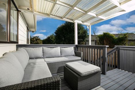 Photo of property in 62 Arodella Crescent, Ranui, Auckland, 0612