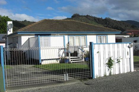 Photo of property in 6 Rimu Street, Toi Toi, Nelson, 7010