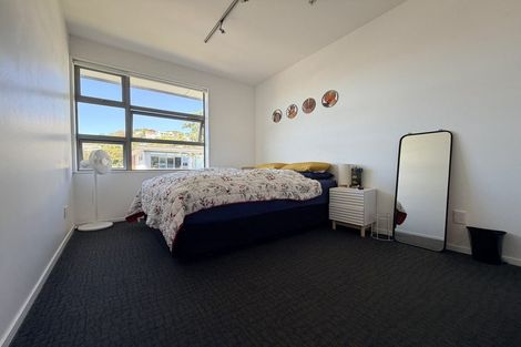 Photo of property in Revolucion Apartments, 404n/28 Torrens Terrace, Mount Cook, Wellington, 6011
