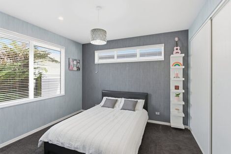 Photo of property in 112 Hills Road, Edgeware, Christchurch, 8013