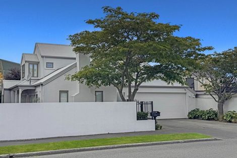 Photo of property in 120 Springfield Road, St Albans, Christchurch, 8014