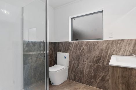 Photo of property in 2/220 Great South Road, Takanini, 2112