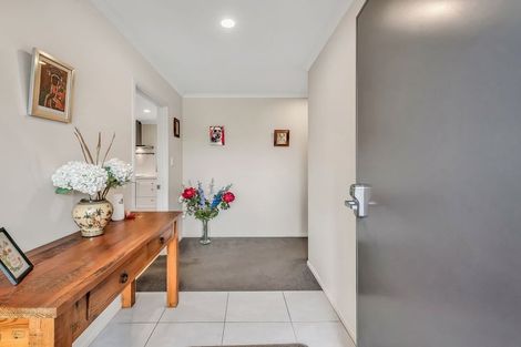 Photo of property in 6 Woodbank Street, Somerfield, Christchurch, 8024