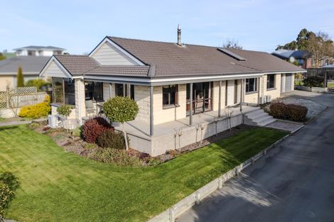 Photo of property in 34 Oban Street, Holmes Hill, Oamaru, 9401