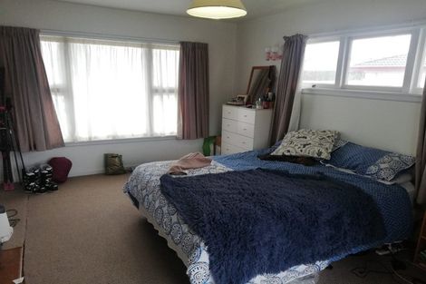 Photo of property in 64 Waimairi Road, Upper Riccarton, Christchurch, 8041