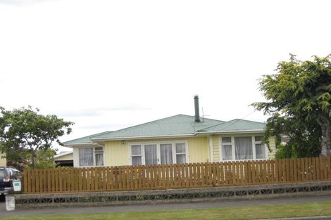Photo of property in 74 Hargood Street, Woolston, Christchurch, 8062