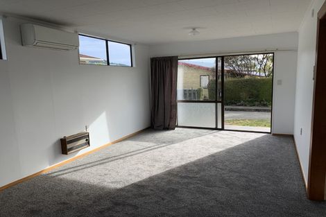 Photo of property in 7a Windlesham Place, Wakefield, 7025