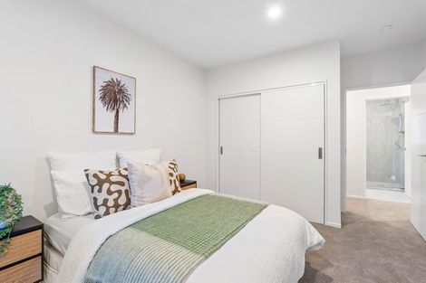 Photo of property in 16 Soleares Avenue, Mount Pleasant, Christchurch, 8081