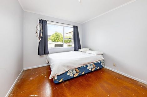 Photo of property in 6 Ronald Place, Manurewa, Auckland, 2102