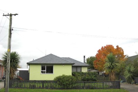 Photo of property in 64 Northcote Road, Northcote, Christchurch, 8052
