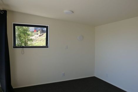 Photo of property in 21 Tiromoana Road, Raumati South, Paraparaumu, 5032