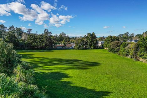 Photo of property in 3/26 Woodside Road, Massey, Auckland, 0614
